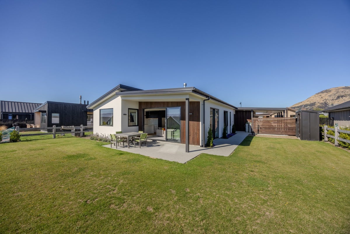 25 Campbell Road, WANAKA - Carousel 2