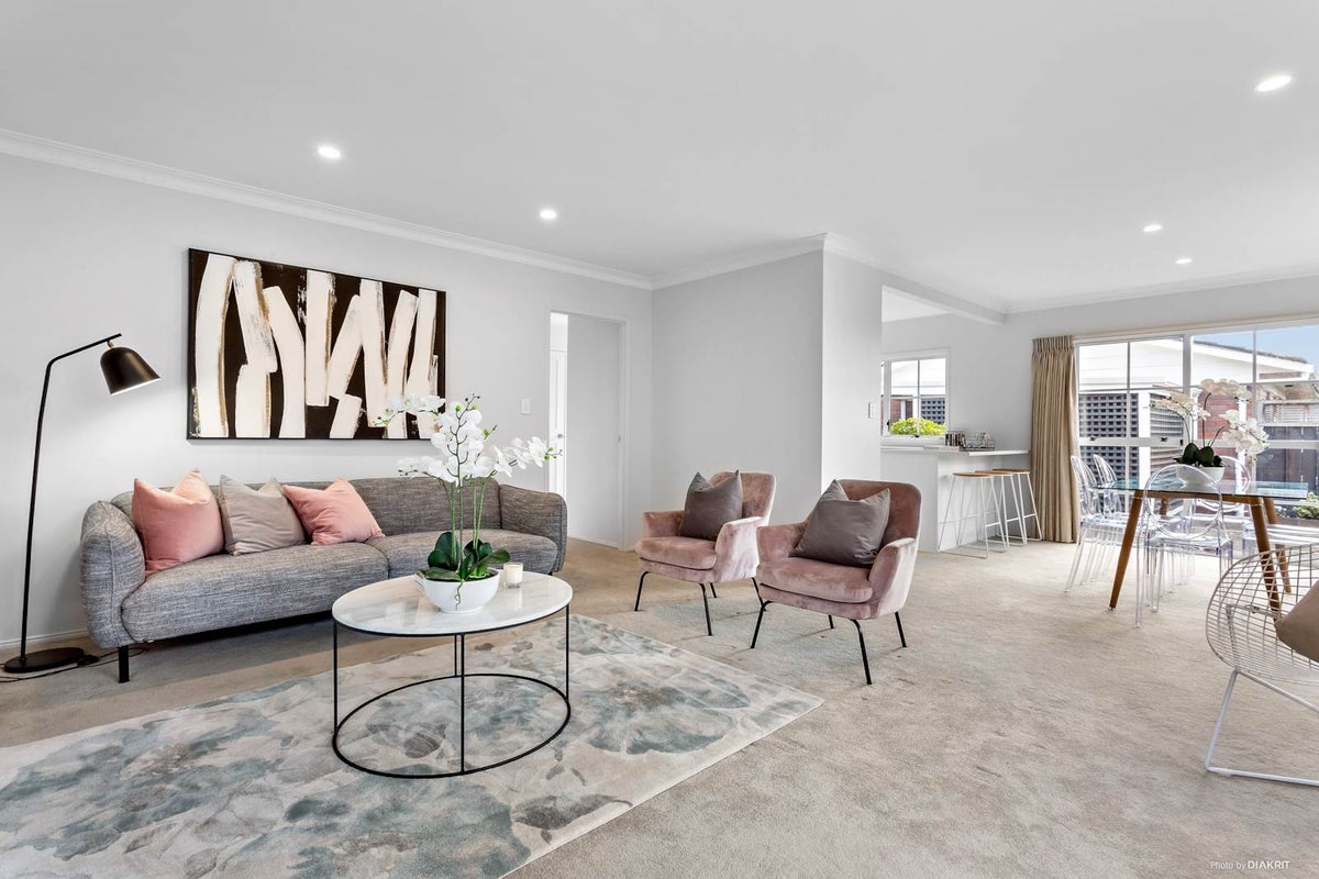 2/6 Jutland Road, Hauraki, Auckland - Carousel 2