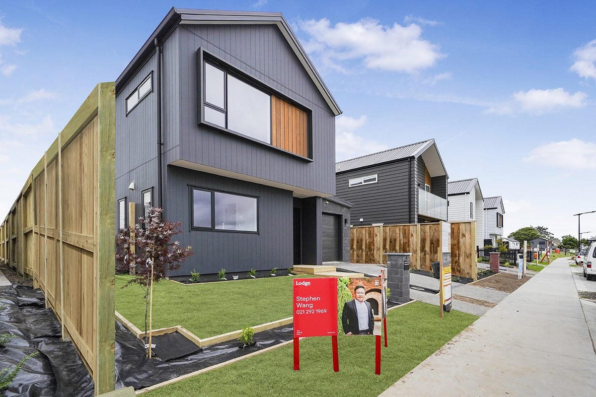 18 Joint Avenue, Chartwell, Hamilton - Carousel 2