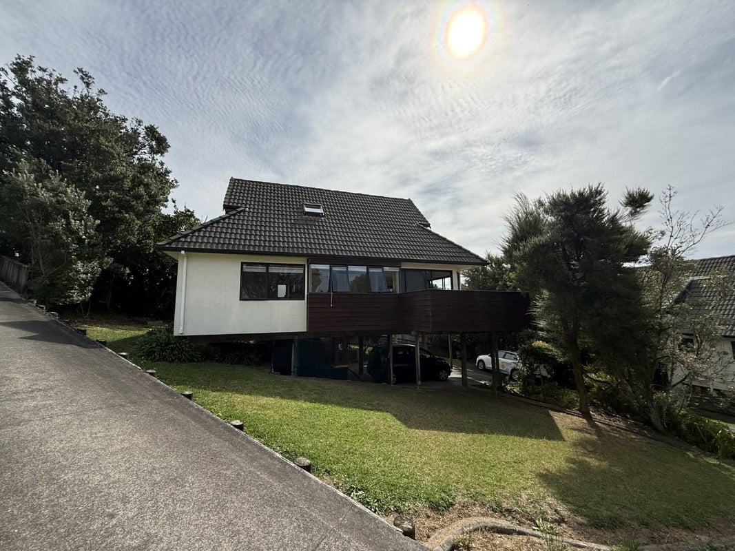 1/194 Whangaparaoa Road, Red Beach, Whangaparaoa - Carousel 2