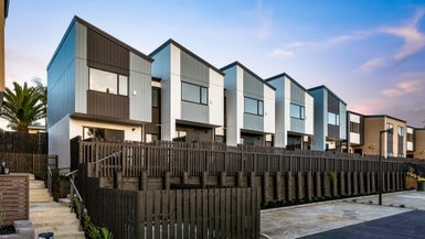 6/27 Glenorchy Street, Glen Eden, Auckland - Carousel 1