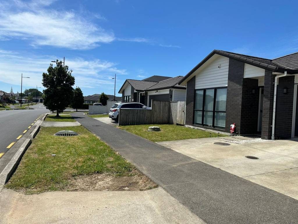 21 Castlepoint AVE, Takanini, Takahini - Carousel 2