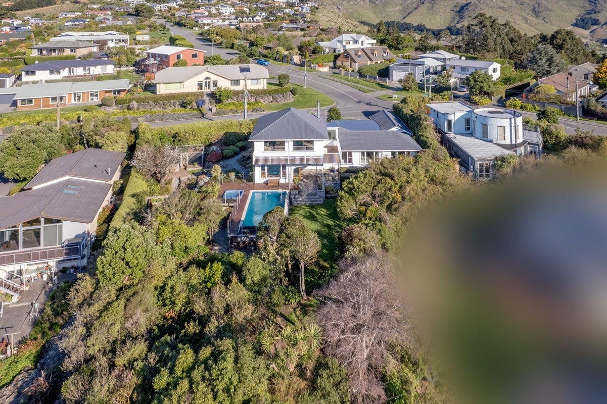 3 Belleview Terrace, Mount Pleasant, Christchurch - Carousel 31