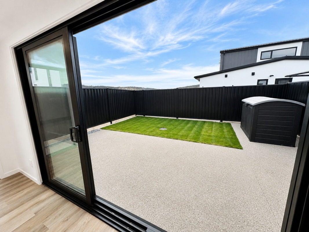 55 Mawai Hakona Drive, WALLACEVILLE, UPPER HUTT - Carousel 11