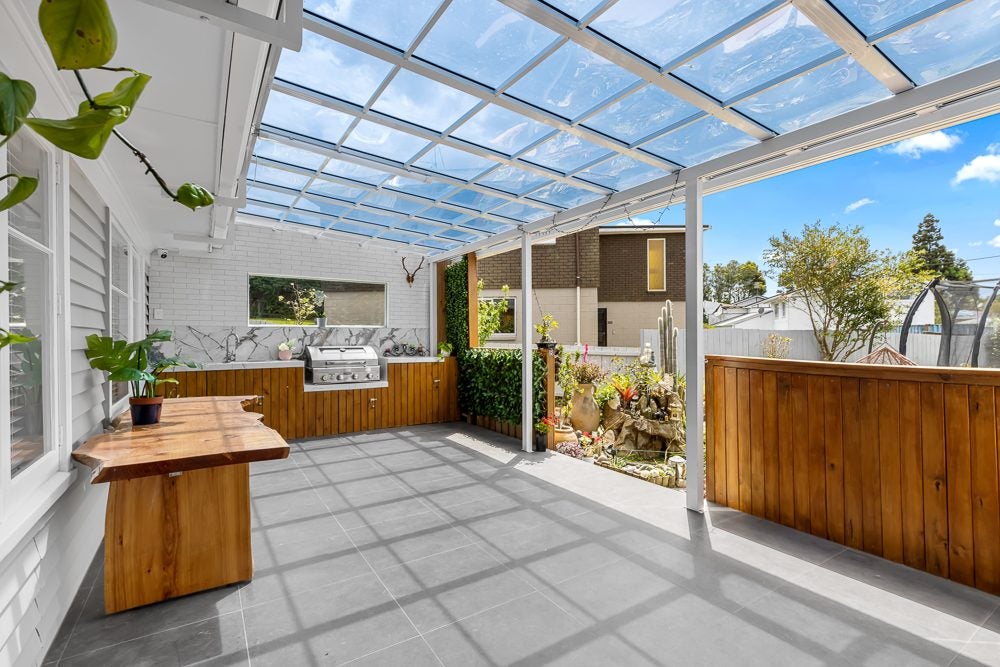 300A Wairau Road, Glenfield, Auckland - Carousel 1