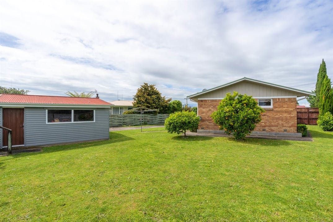 6 English Street, St Andrews, Hamilton - Carousel 12