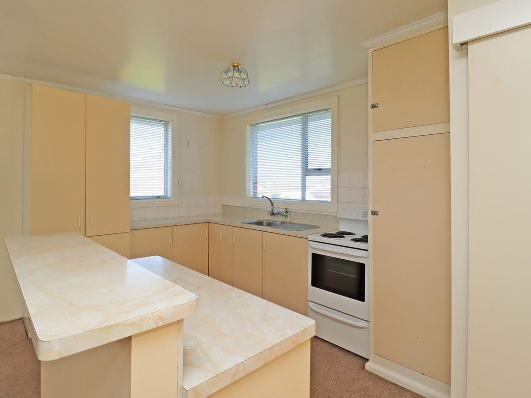 16 Spruce Street, Oamaru North, Oamaru - Carousel 2