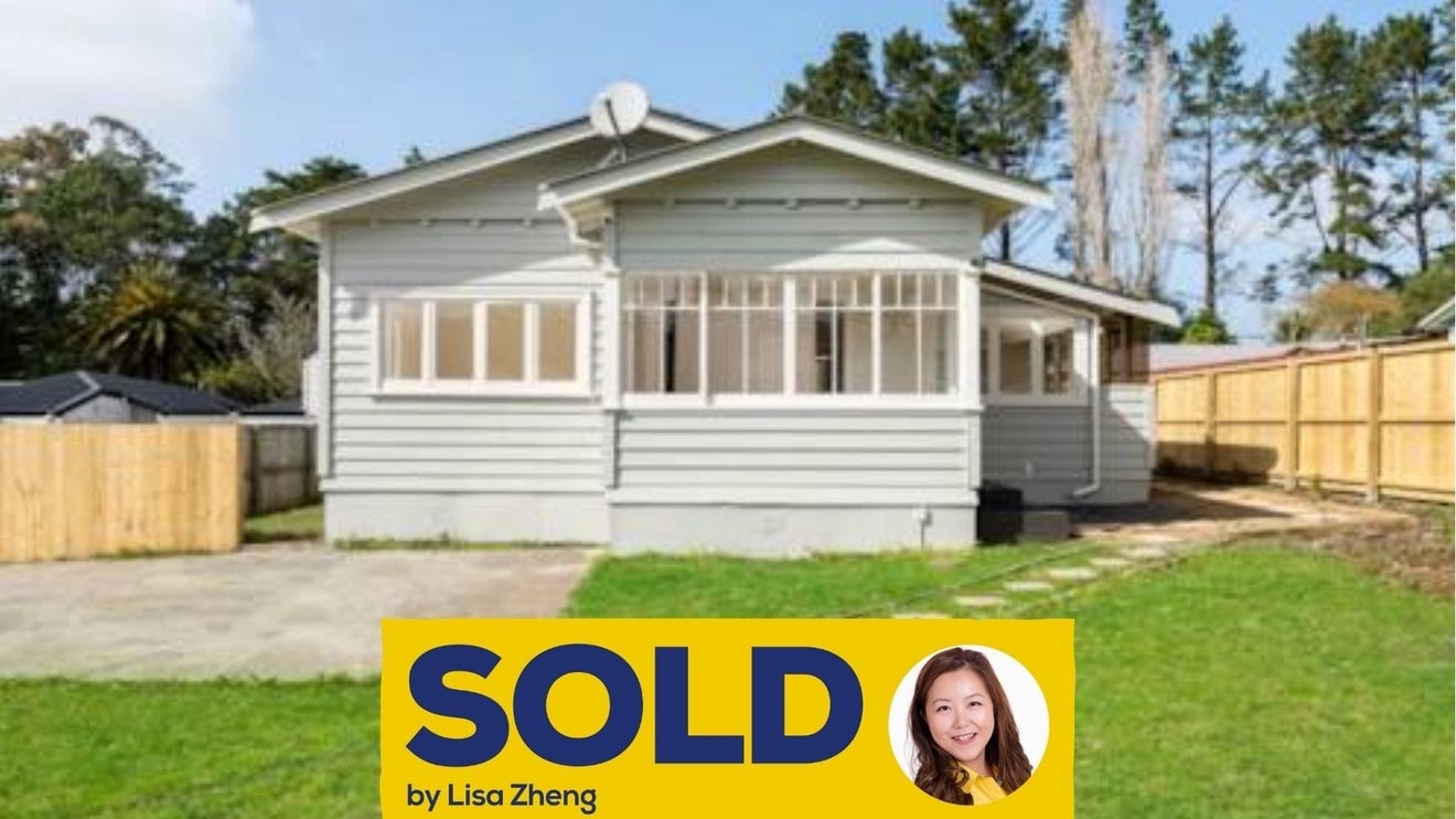 63 Woodside Road, Massey, Auckland - Carousel 1