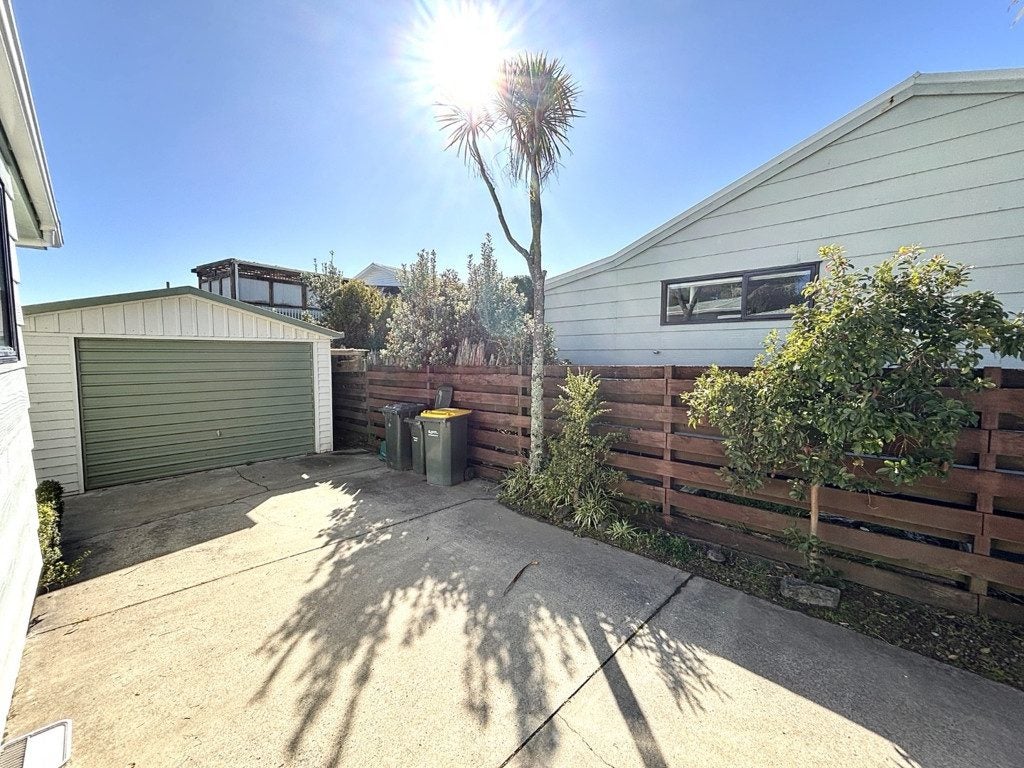 301B Pohutukawa Avenue, Ohope, Ohope - Carousel 17