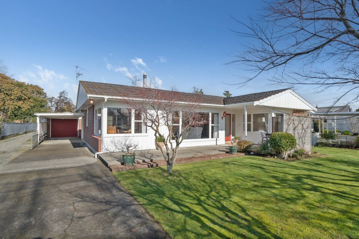 35 Miro Street, Lansdowne, Masterton - Carousel 1
