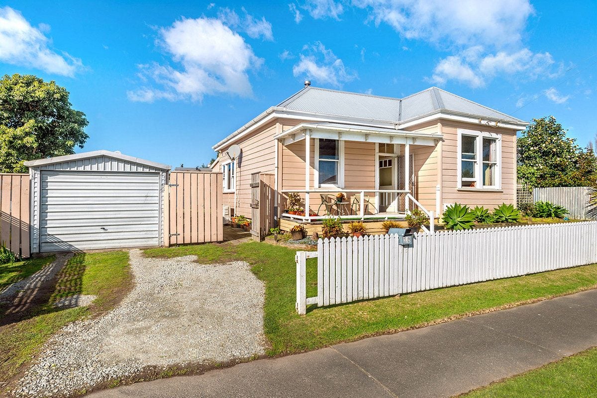 16 Queens Road, Elgin, Gisborne - Carousel 1