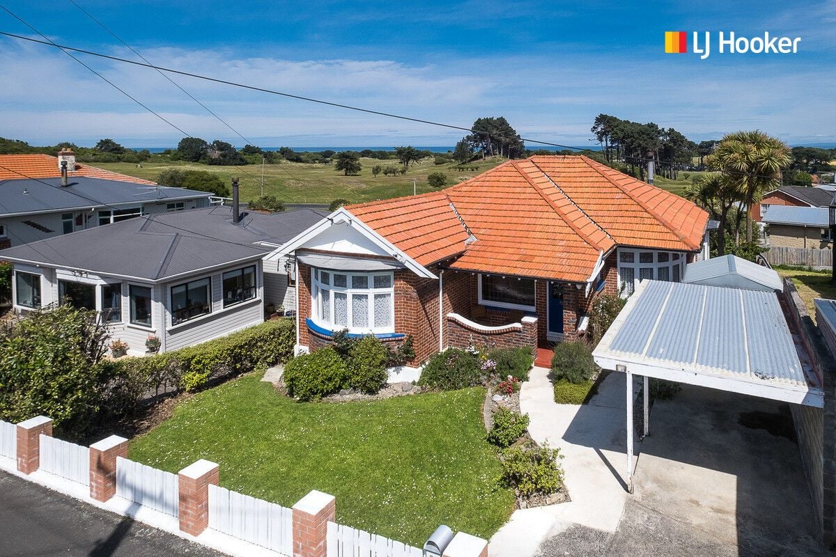 32 Norman Street, Tainui, Dunedin - Carousel 1
