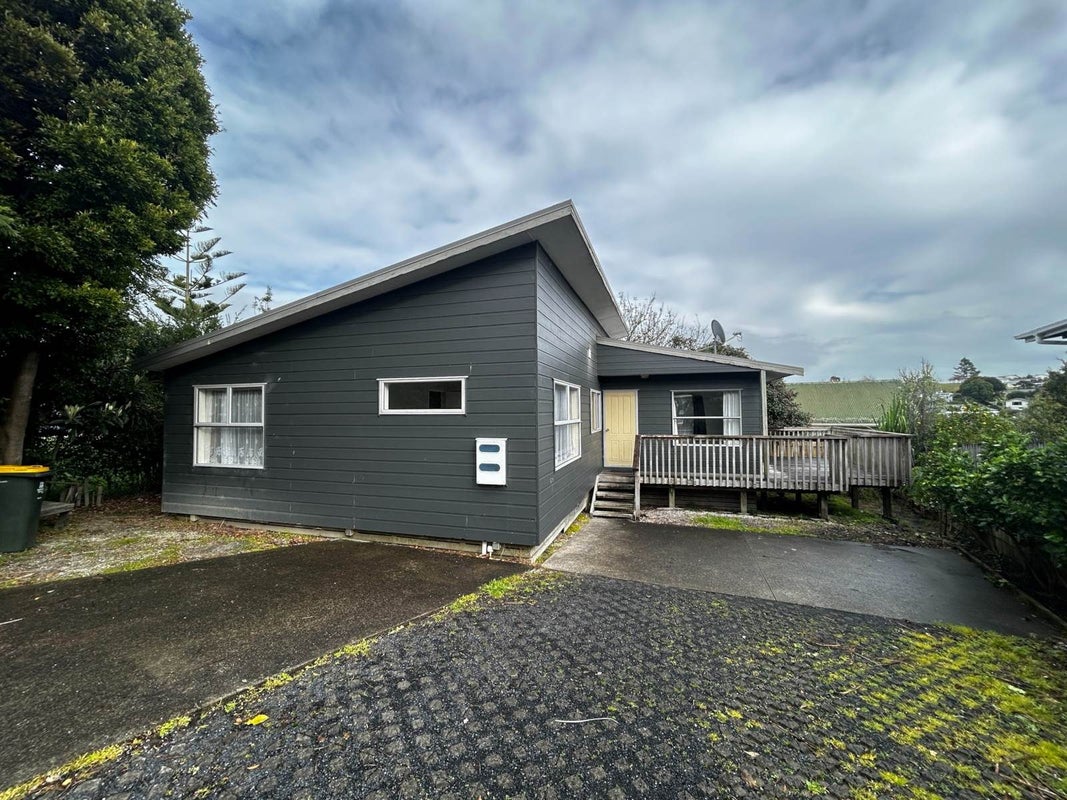 3A Rena Place, West Harbour, Auckland - Carousel 2