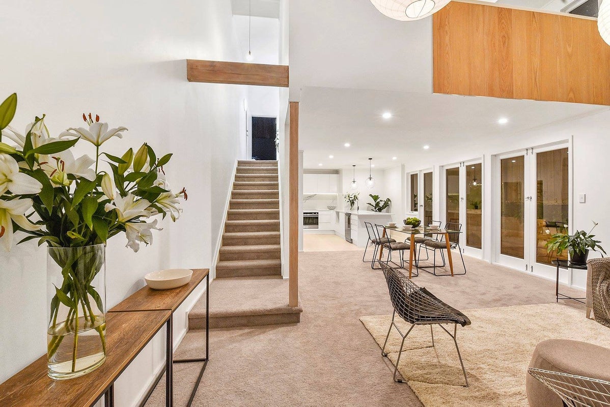 3/68 Braemar Road, Castor Bay, Auckland - Carousel 1