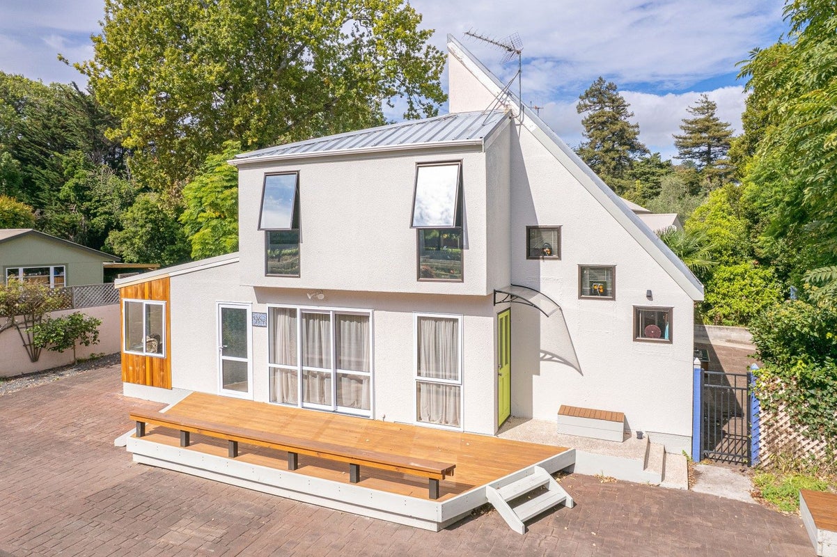 96B Anzac Parade, Whanganui East, Whanganui - Carousel 1