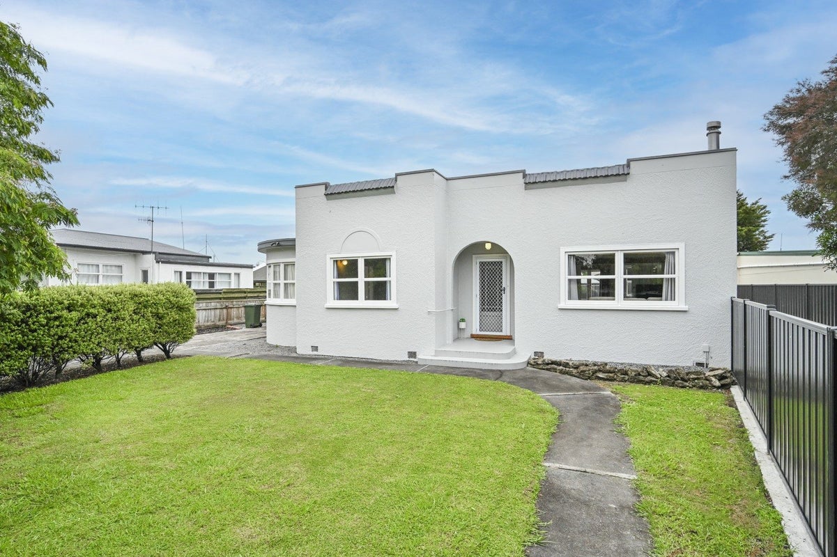 206 Gallien Street, Saint Leonards, Hastings - Carousel 15