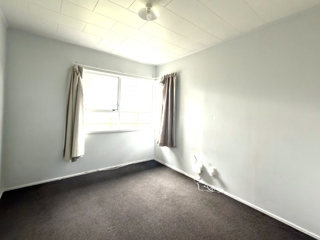 294 Mahia Road, Weymouth, Auckland - Carousel 2