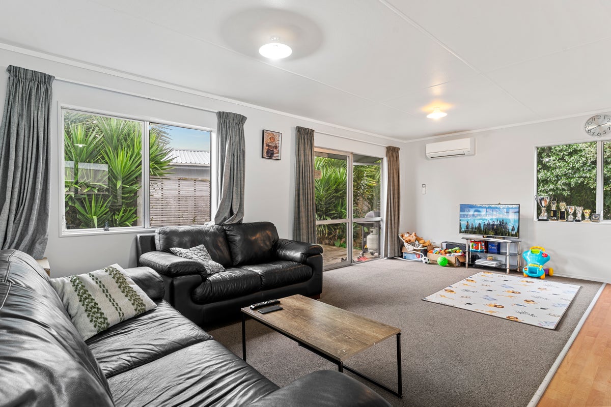 192B Windermere Drive, Poike, Tauranga - Carousel 1