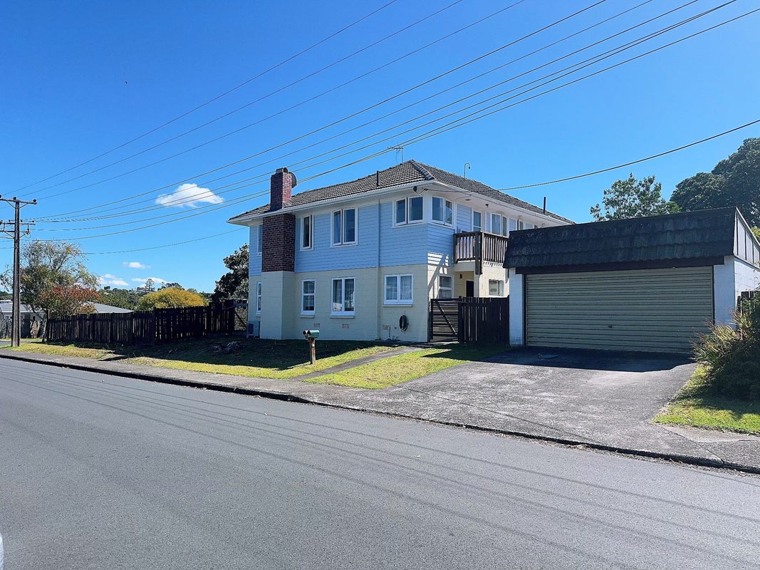 3 Trinidad Road, Sunnynook, Auckland - Carousel 1
