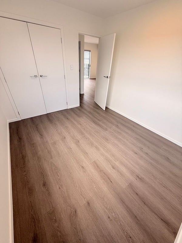 128A Birkdale Road, Birkdale, Auckland - Carousel 2