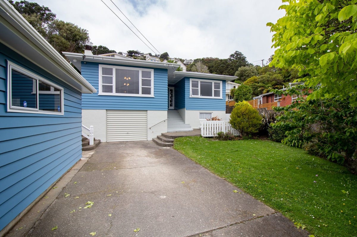 74 Warwick Street, Wilton, Wellington - Carousel 1