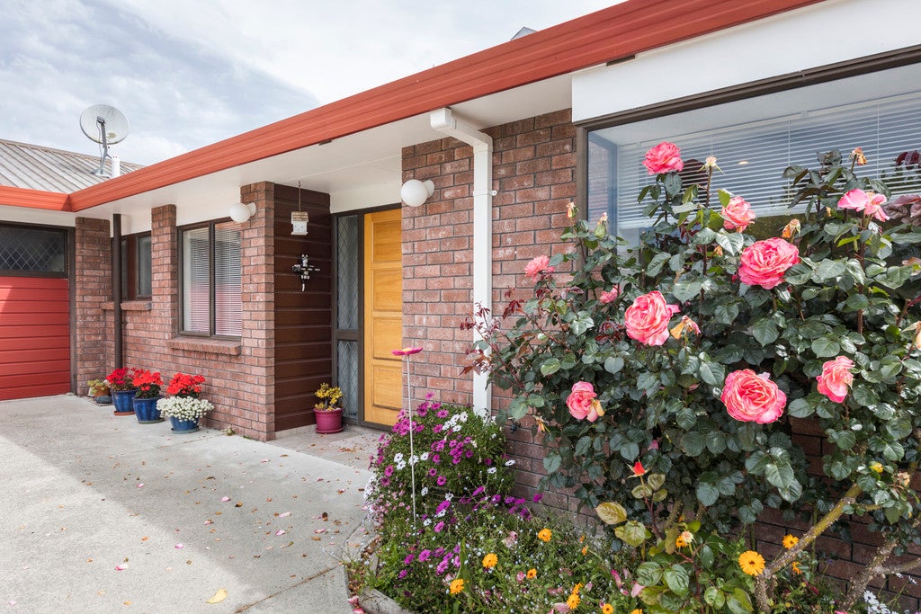 8 Colorado Crescent, Milson, Palmerston North - Carousel 20