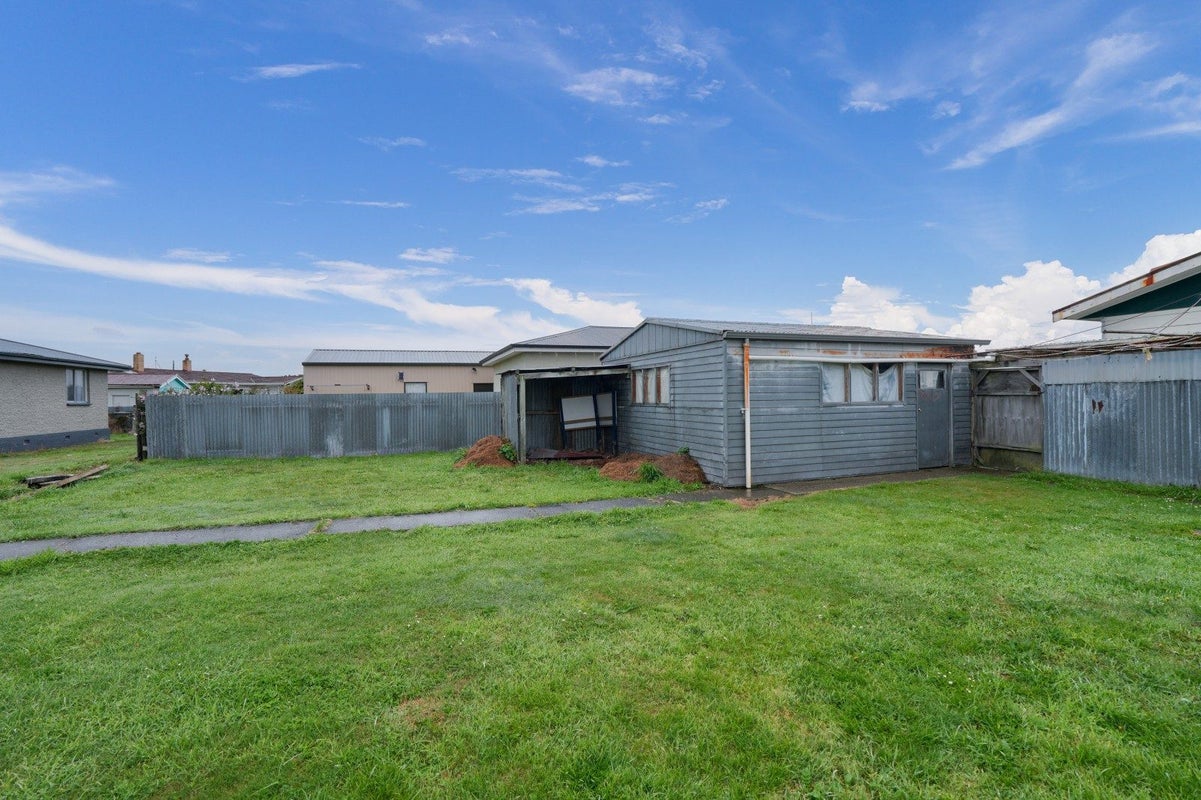 11 Boyne Street, Clifton, Invercargill, Southland - Carousel 21