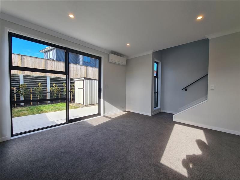 35B O'Meara Street, Swanson, Auckland - Carousel 2