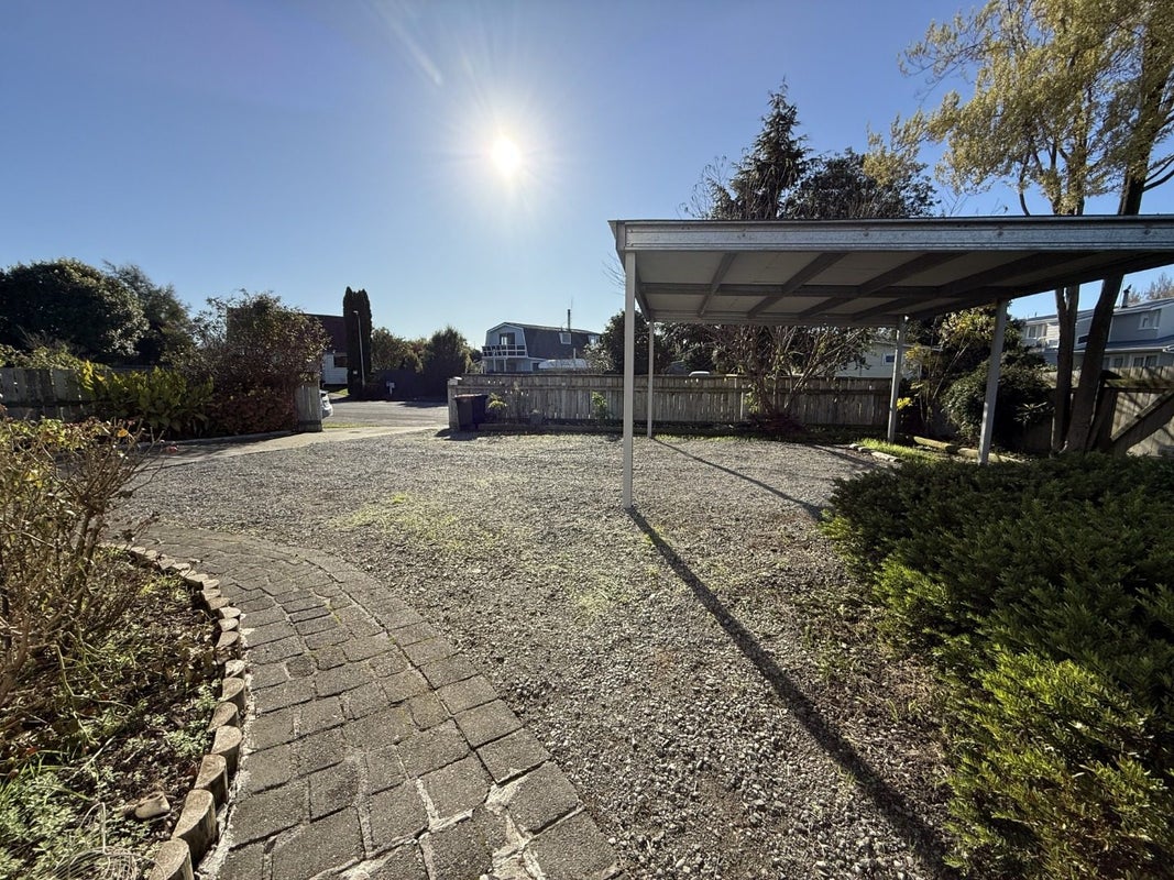 3 Philip Place, Springlands, Blenheim - Carousel 20