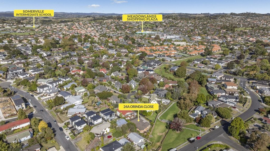 24A Orinda Close, Botany Downs, Auckland - Carousel 22