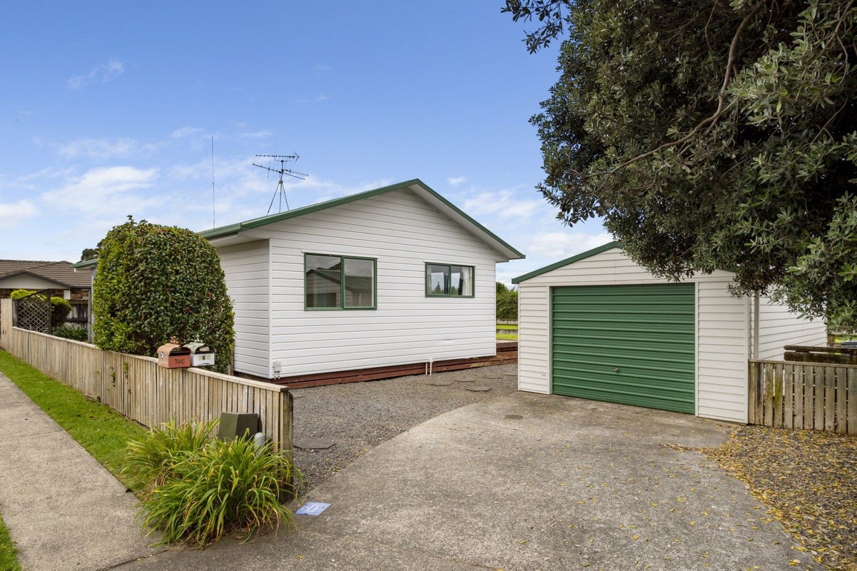 76 BEACH ROAD , Katikati, Katikati - Carousel 1