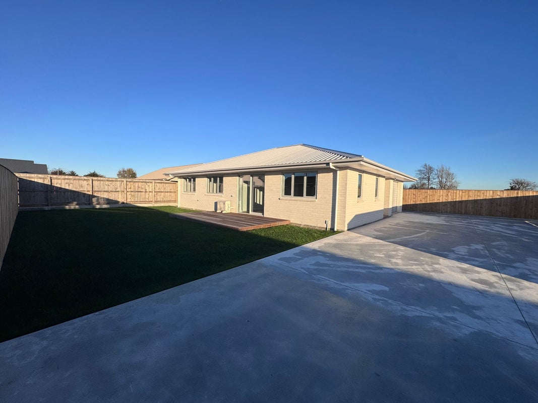 96C Churcher Street, Maewa, Feilding - Carousel 1
