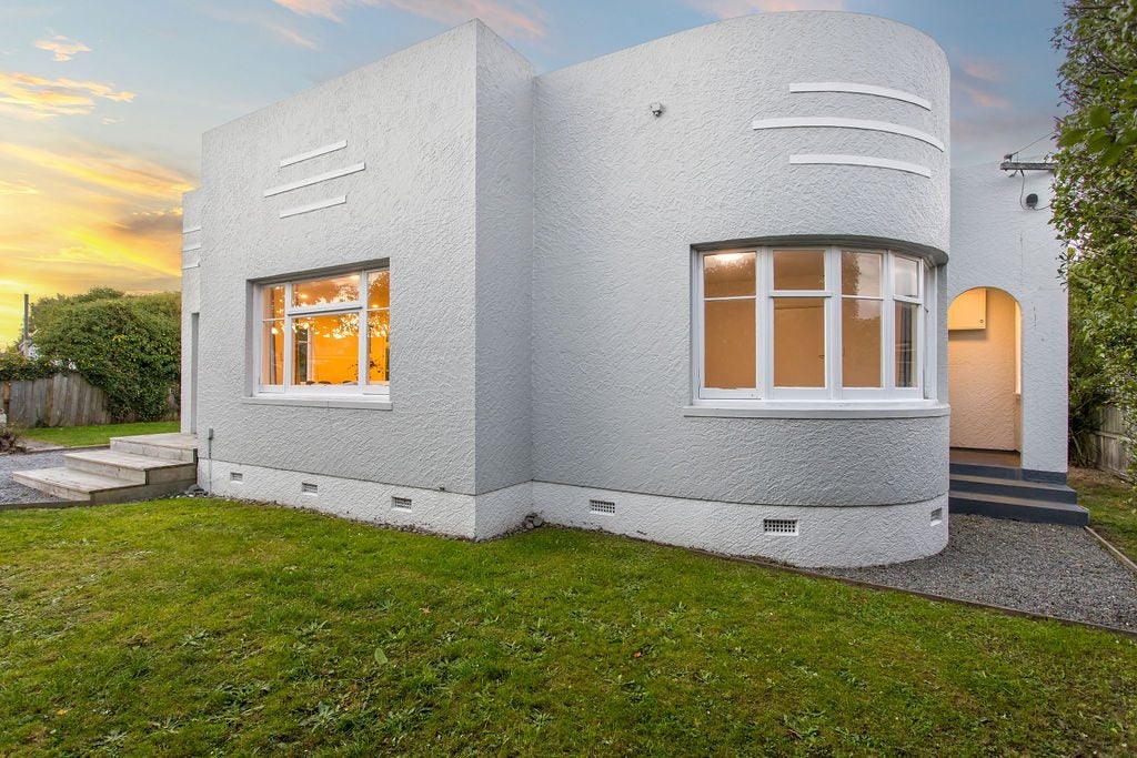 10 McFaddens Road, St Albans, Christchurch - Carousel 2