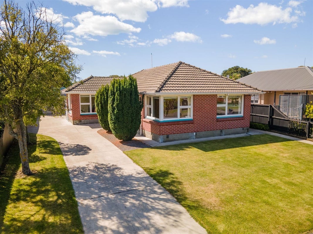 74 Greenhaven Drive, Burwood, Christchurch - Carousel 1