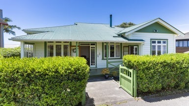 21 Farquhar Road, Glendene, Auckland - Carousel 1