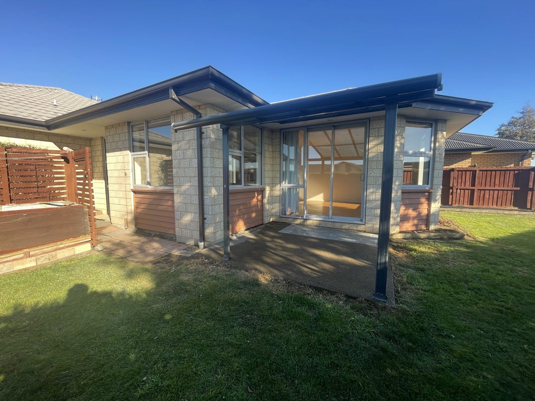 32 Mariposa Crescent, Aidanfield, Christchurch - Carousel 2