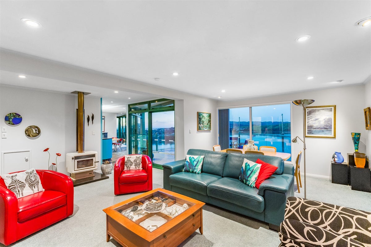 20 The Anchorage, Whitby, Porirua - Carousel 2