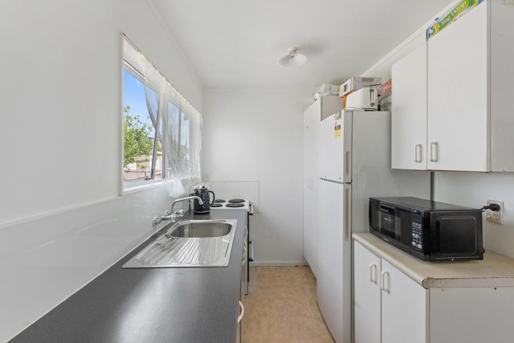1/8 ORATU PLACE, Manurewa, Auckland - Carousel 2