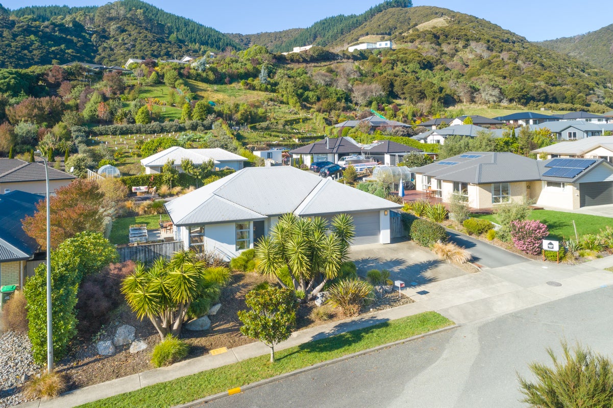 32 Frenchay Drive, Atawhai, Nelson - Carousel 19
