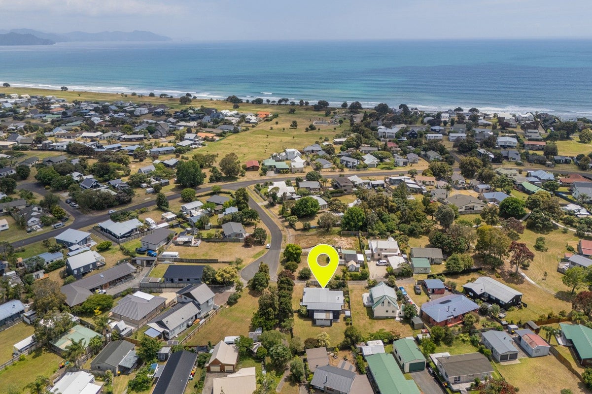 123 Puriri Place, Matarangi, Whitianga - Carousel 1