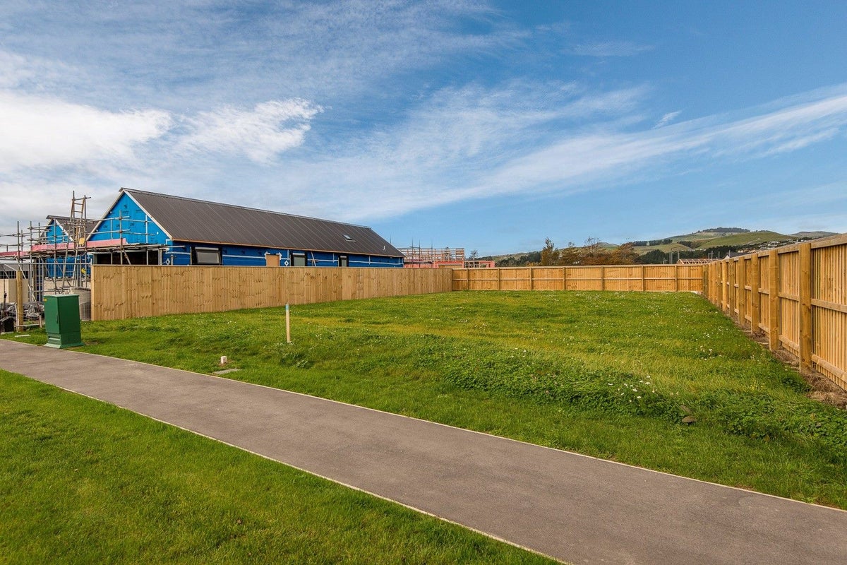 13 Jack Rogers Road, Halswell, Christchurch - Carousel 2