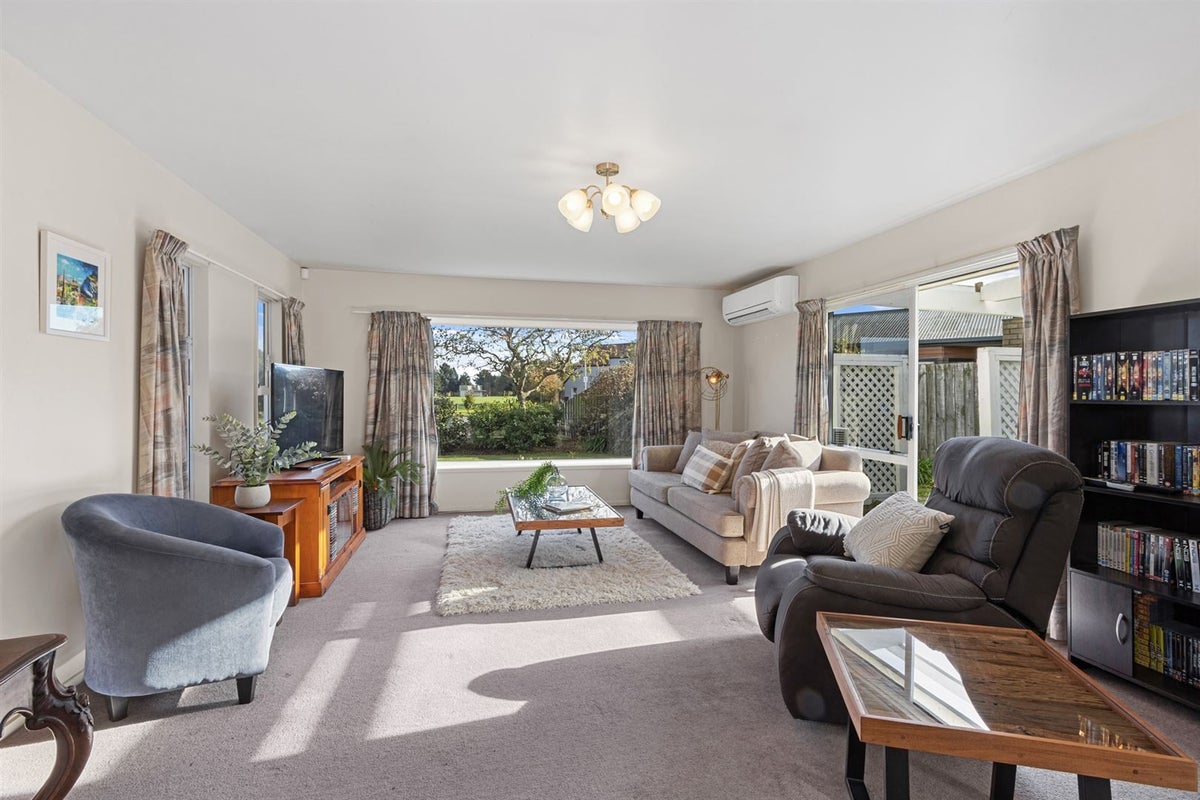 26 Arkwright Place, Halswell, Christchurch - Carousel 2