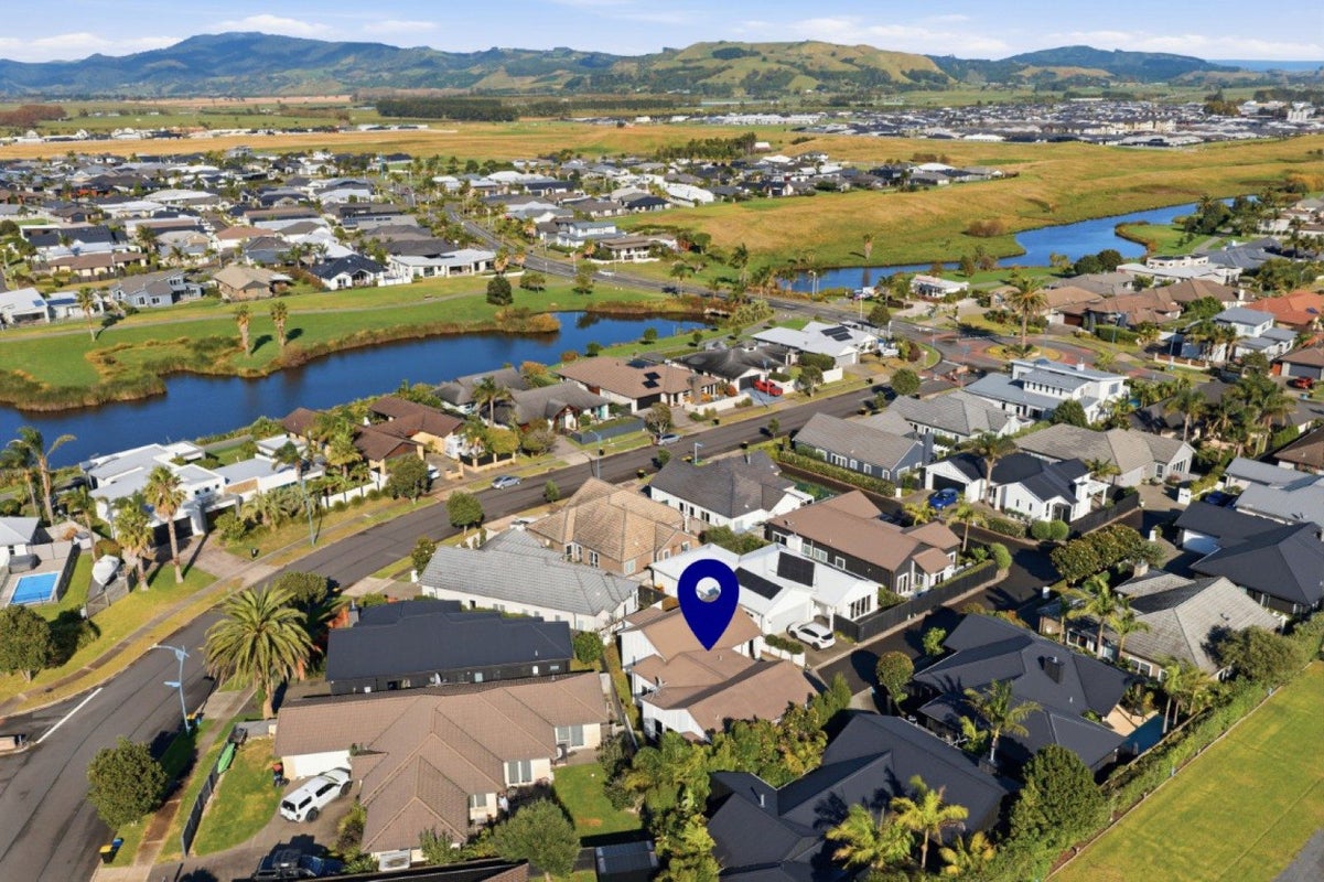 8 Pebble Beach Way, Papamoa Beach, Papamoa - Carousel 23