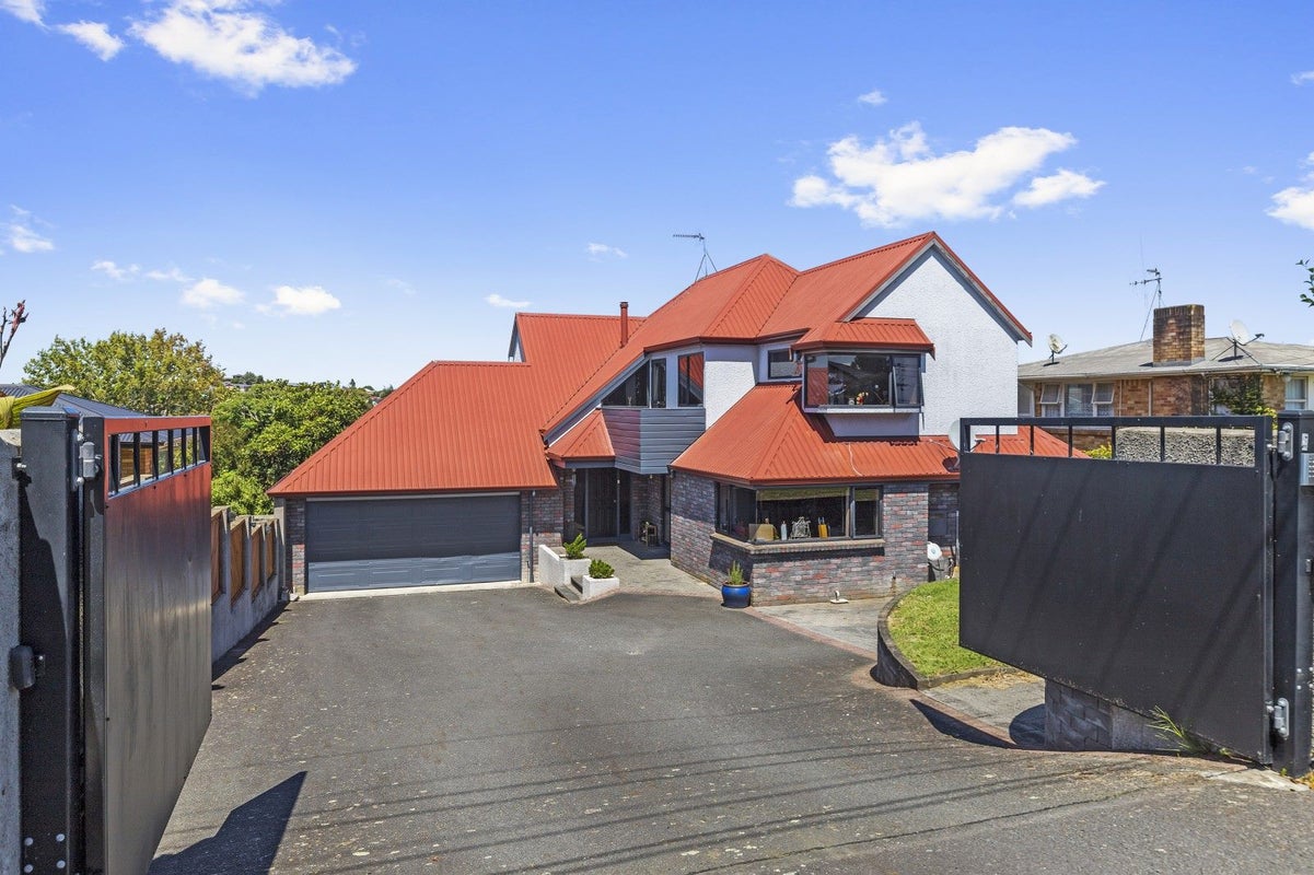 127 Ellicott Road, Nawton, Hamilton - Carousel 21
