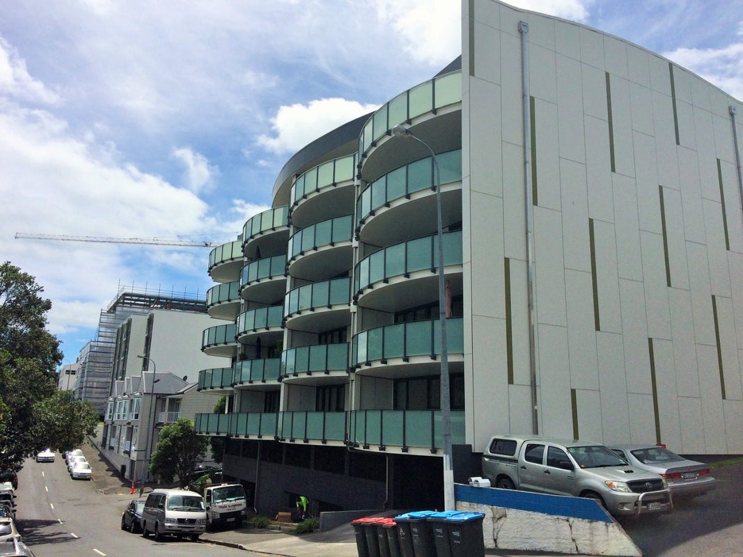 19/8 Basque Road, Eden Terrace, Auckland - Carousel 1