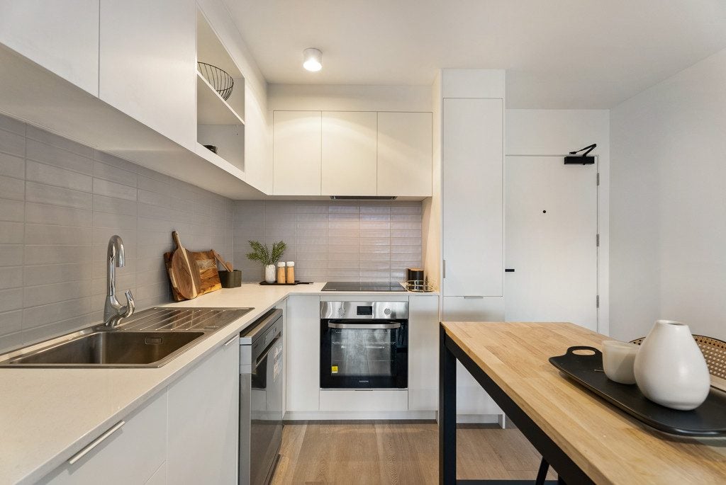 210/71 Hendon Avenue, Mount Albert, Auckland - Carousel 2