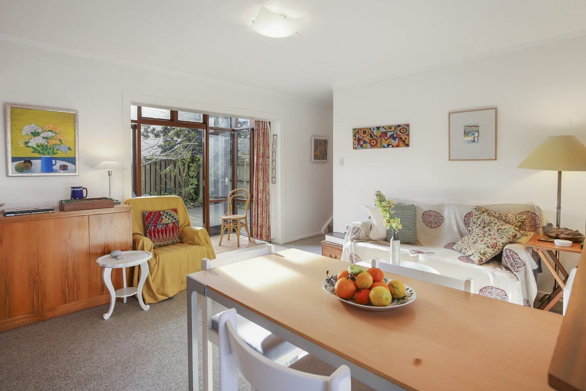 17 Saxon Street, Waterview, Auckland - Carousel 1