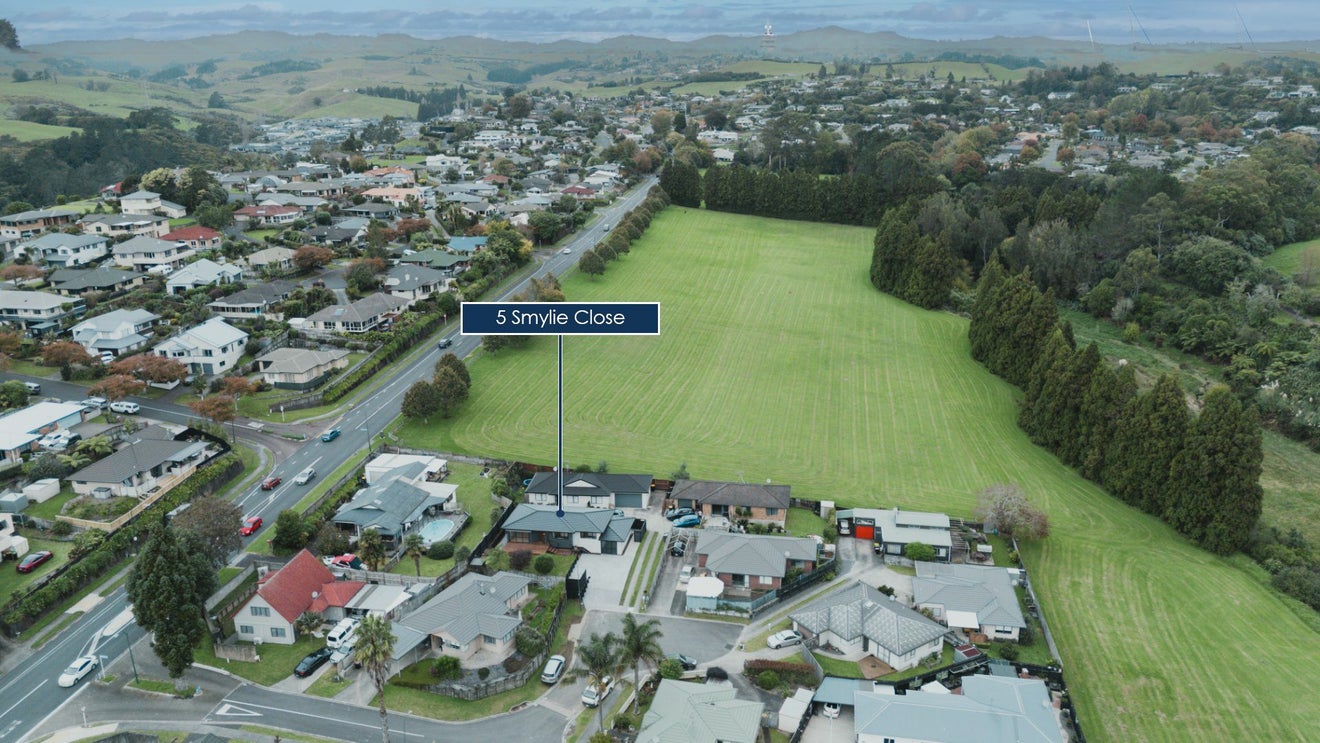 5 Smylie Close, Ohauiti, Tauranga, Bay Of Plenty - Carousel 33