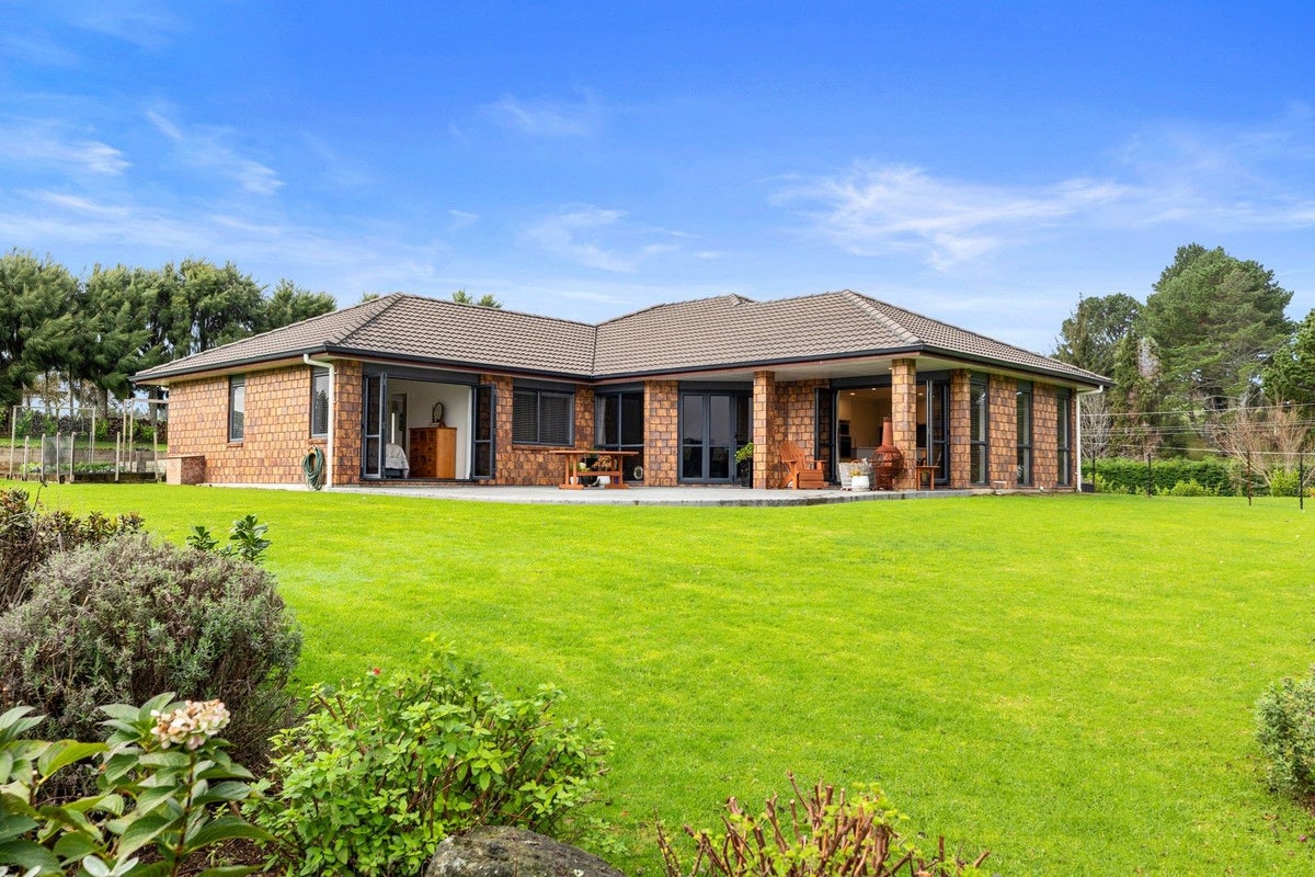 533 Upper Ohauiti Road, Ohauiti, Tauranga - Carousel 2