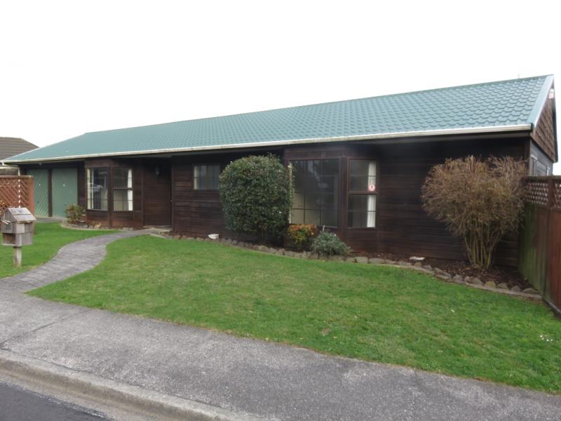 28 Dominica Crescent, Grenada Village, Wellington - Carousel 1